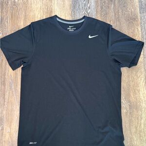 Nike Men's Large Black Dri-FIT Shirt